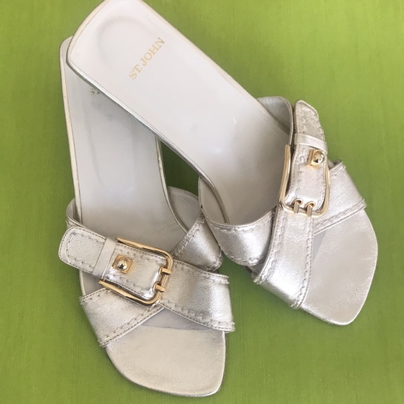 St. John leather sandals lucite heels 7.5 M - Picture 12 of 12